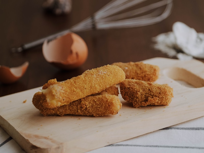 Crispy Air Fryer Mozzarella Sticks - Easy Appetizer